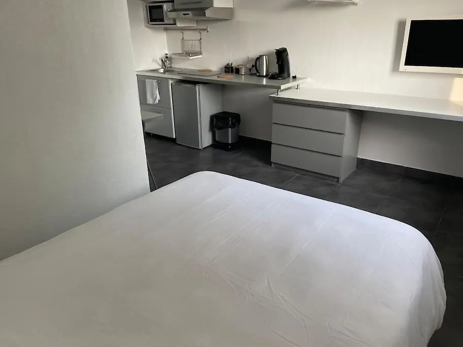 Studio6 Proche Fac Climatise Albi 0*,  France